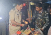 मादक पदार्थों के खिलाफ अभियान, गुमटी से गांजा की पुड़िया बरामद
