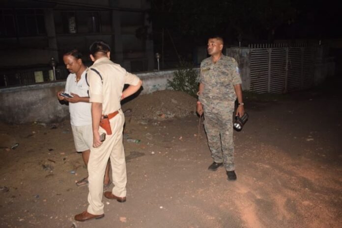 Jharia: सोशल मीडिया पोस्ट को लेकर बवाल, दो पक्षों में पथराव – पुलिस और स्थानियों की पहल से हालात पर किया काबू