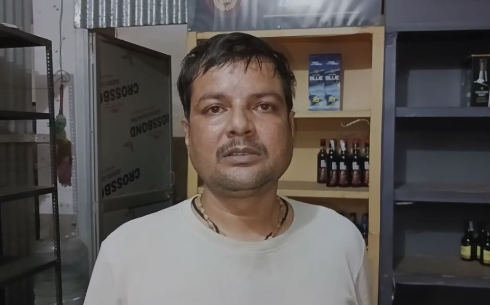 Bokaro Crime : मामले की जानकारी देता भुक्तभोगी