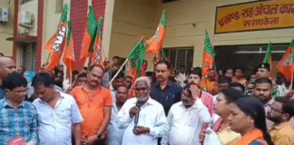 Saraikela: जन विरोधी है सरकार, जनता को ठगने का काम कर रही : चंपई सोरेन