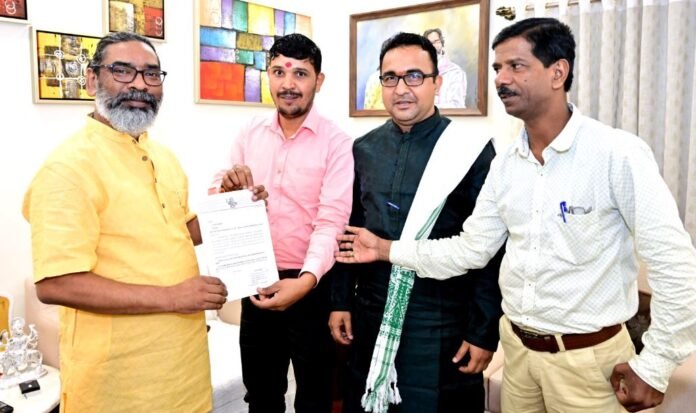 Breaking : सीएम हेमंत सोरेन को जगन्नाथपुर रथ यात्रा महोत्सव में शामिल होने का मिला न्योता...