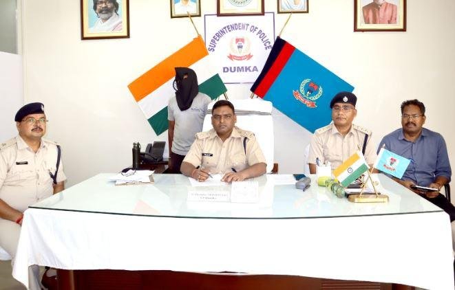 Dumka Murder : भाभी के प्यार में देवर ने कर दी हद पार, भागने से मना करने पर कर डाला...