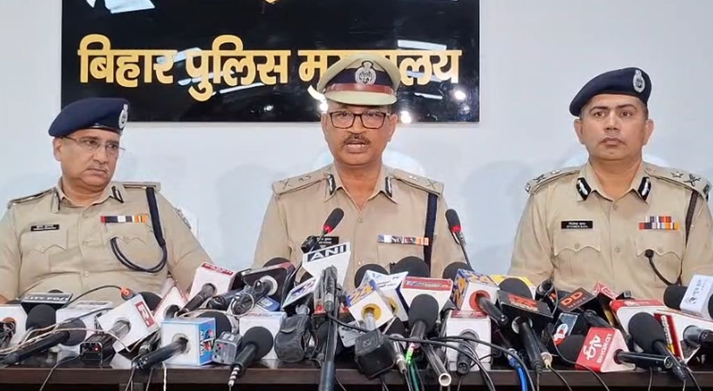 आरोपी