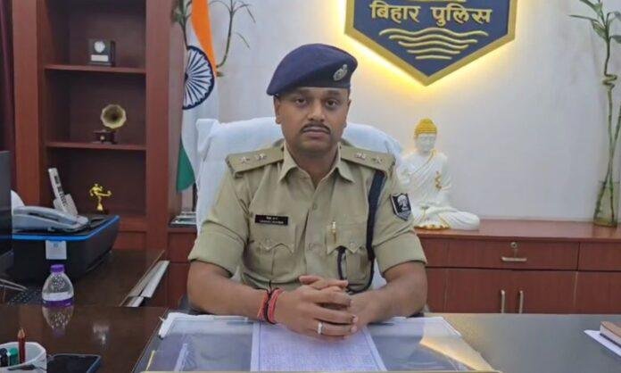 पुलिस पुलिस