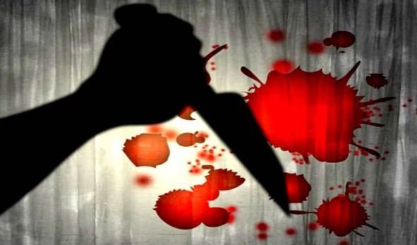 पलामू में सौतेली मां की गला रेतकर हत्या, आरोपी बेटा गिरफ्तार; सौतेली बहन गंभीर रूप से घायल
