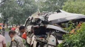 देवघर हादसे पर निशिकांत दुबे का ट्वीट: बोले – 18 श्रद्धालुओं की गई जान, मांग की 10 लाख मुआवजे की