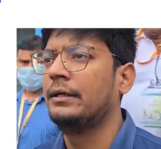 देवघर बस हादसा: ड्राइवर को आई झपकी, 5 श्रद्धालुओं की मौत, 23 घायल – एसडीओ रवि कुमार ने दी जानकारी