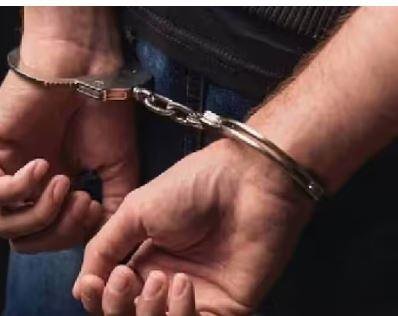 रांची में युवती पर पेट्रोल अटैक की साजिश का खुलासा, टेंडर विवाद में रचा गया पूरा षड्यंत्र; प्रेमी गणेश सिंह गिरफ्तार, प्रेमिका फरार