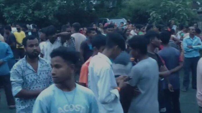 जमशेदपुर में हूल दिवस के बैनर फाड़ने पर बवाल: दो पक्षों में भिड़ंत, पांच घायल, तनाव के बीच तैनात हुई भारी पुलिस बल