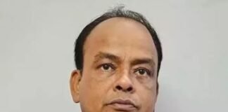गिरिडीह में कांग्रेस कार्यालय का उद्घाटन: इरफान अंसारी बोले- जनता के चंदे से बना यह ऑफिस, भाजपा ने बंदूक के दम पर खोला अपना कार्यालय