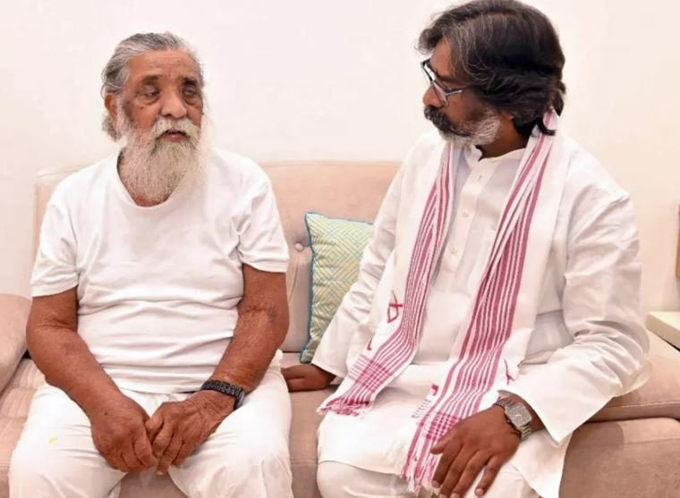 शिबू सोरेन की तबीयत में सुधार, खतरे से बाहर लेकिन अब भी निगरानी में