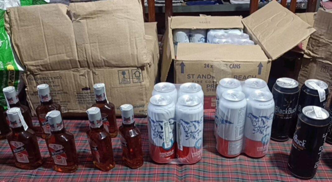 Third police raid in Jharia: A huge consignment of fake foreign liquor recovered from Jairampur turn