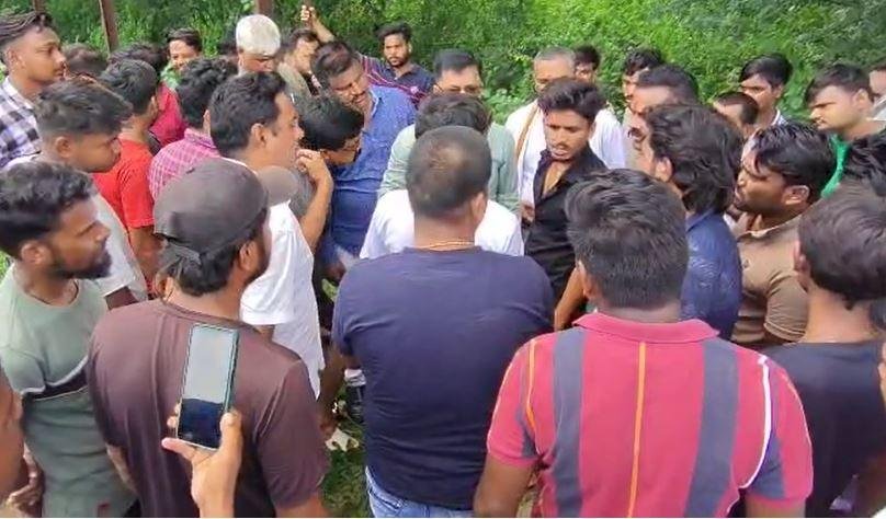 Bokaro : चोर की स्थानीय लोगों ने कर दी पिटाई