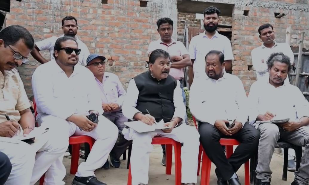 Purnia Massacre : डायन बता कर पूरे परिवार को ज़िंदा जलाया, भड़के बंधु तिर्की कहा-मानवता का नरसंहार हो उच्चस्तरीय जांच...