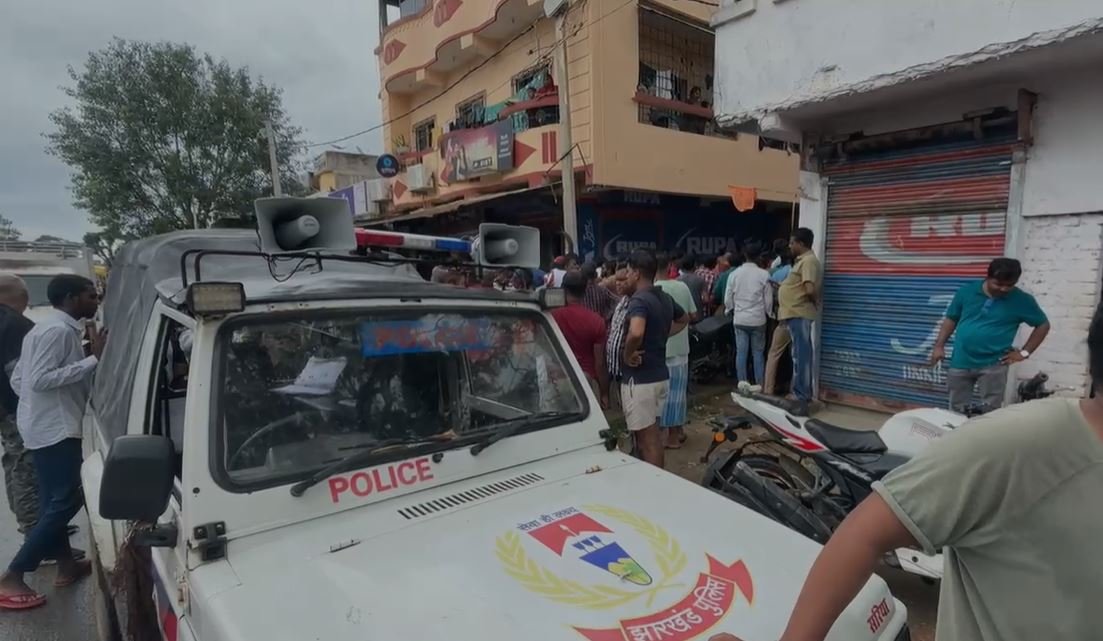 Giridih : लापता युवक का शव कुंए से बरामद, हत्या की आशंका से गांव में सनसनी...