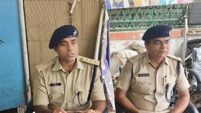 सोने की चेन छीनकर भागने वाला शख्स गिरफ्तार, एक हुआ फरार