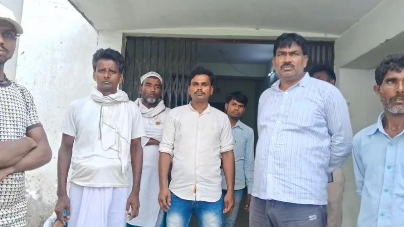 अज्ञात अपराधियों ने बाप-बेटे को मारी गोली, पुत्र की मौत