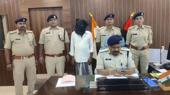 जिले के टॉप-10 अपराधियों में शामिल 25 हजार के इनामी गिरफ्तार