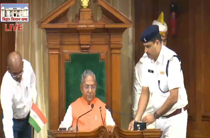 बिहार विधानसभा Live : सदन में दूसरे दिन की कार्यवाही शुरू, विपक्ष ने कहा- वापस लें SIR