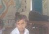 क्लासरूम में सोते दिखायी दिए हेडमास्टर, बच्चे ने बना लिया Video, हुआ Viral