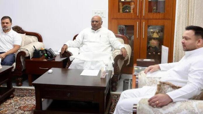 राहुल के घर INDI गठबंधन की 'डिनर पार्टी', आज SIR सहित कई मुद्दों पर होगी चर्चा