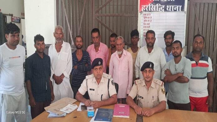 पुलिस ने विशेष अभियान चलाकर 13 लोगों को एक साथ भेजा जेल