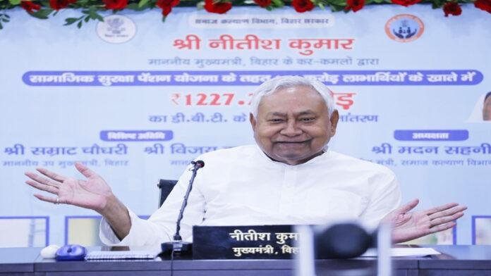 अब वे भी हुए सम्मानित जो चुपचाप शिक्षा सुधार के क्षेत्र में निभा रहे थे अहम भूमिका!