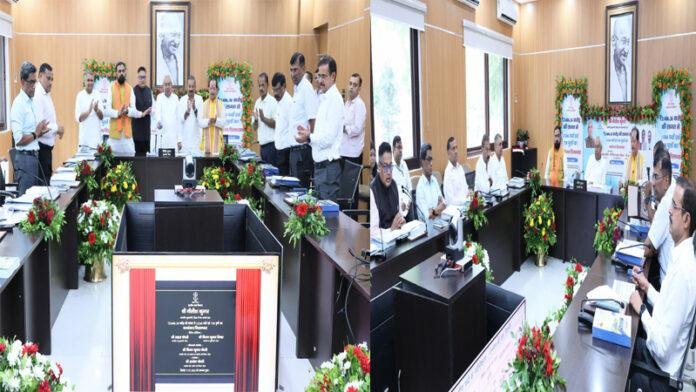 मुख्यमंत्री ने 11,346 पथों व 730 पुलों का किया कार्यारंभ-शिलान्यास