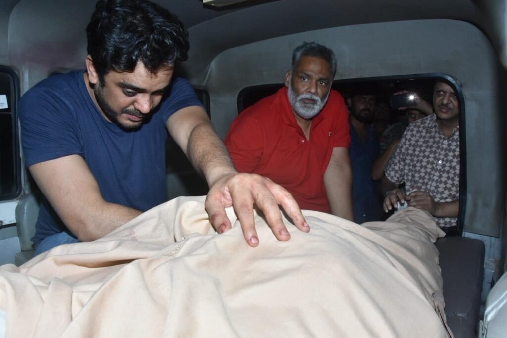 गोपाल खेमका की हत्या के बाद उनके घर पहुंचे पप्पू, कहा- बिहार में महा गुंडाराज