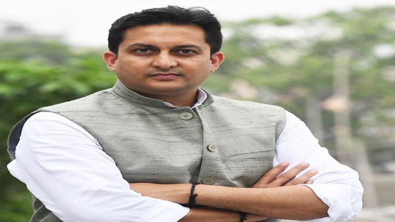 'डेड सोच वाले ही भारत को 'डेड इकोनॉमी' कह सकते हैं'