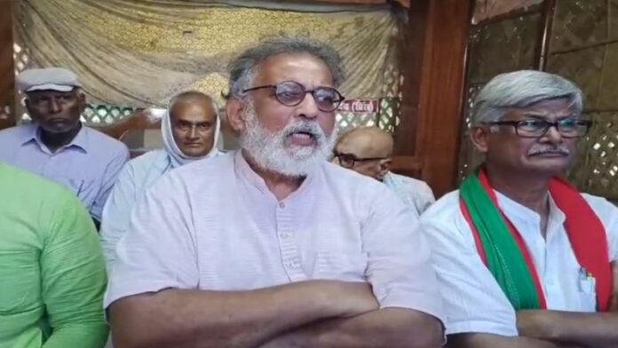 तुषार गांधी ने तेजस्वी को दी नसीहत, कहा- अभद्र भाषा का नहीं होना चाहिए चलन