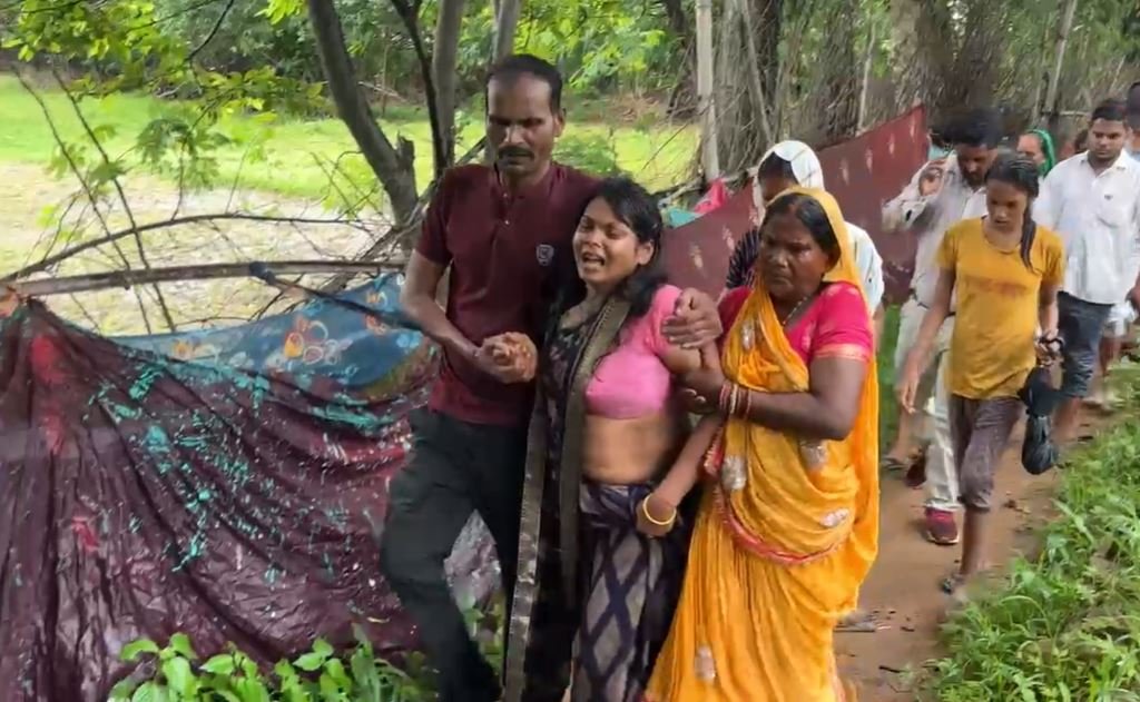 Giridih : लापता युवक का शव कुंए से बरामद, हत्या की आशंका से गांव में सनसनी...