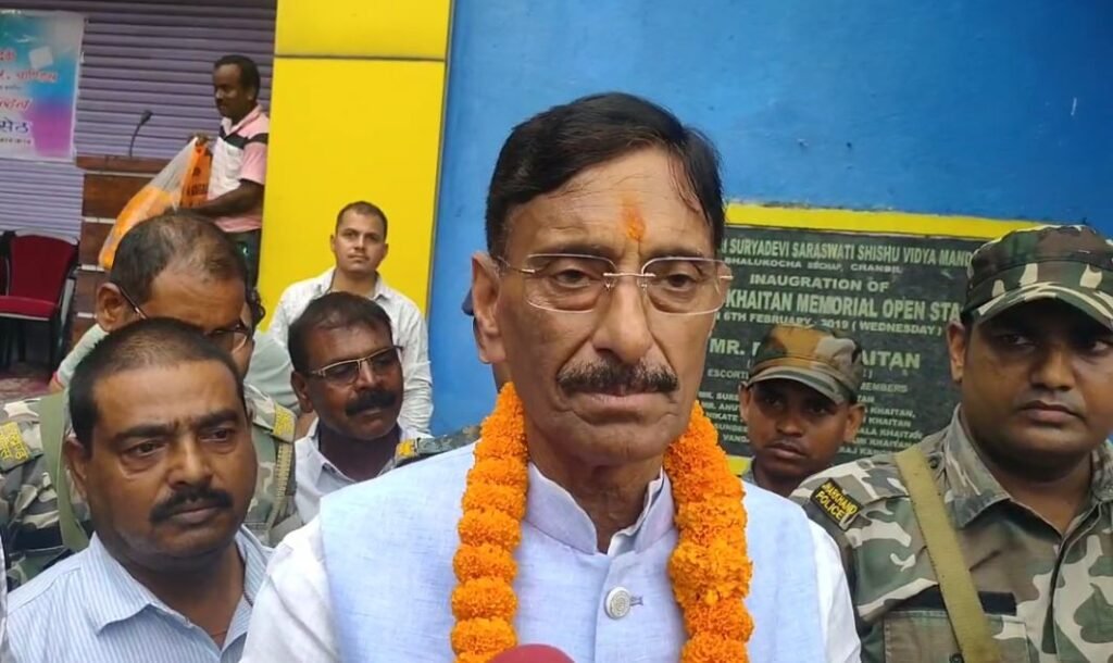 Saraikela : केंद्रीय रक्षा राज्यमंत्री संजय सेठ ने किया चांडिल एनएच 32 बाईपास सड़क का लोकार्पण, गुटबाजी और सवालों के घेरे में घिरा कार्यक्रम.. Saraikela : जाम से मिलेगी मुक्ति