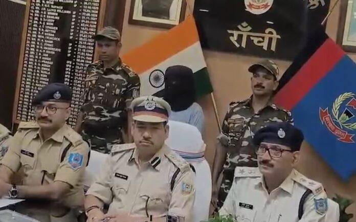 Breaking : इस शख्स ने दी थी केन्द्रीय मंत्री संजय सेठ को धमकी, चौंकाने वाला खुलासा...