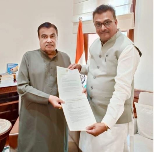 Hazaribagh को ट्रैफिक जाम से छुटकारा, सांसद मनीष जायसवाल ने केन्द्रीय मंत्री नितिन गडकरी से की मुलाकात