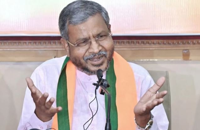 Jharkhand Politics : “यह हादसा नहीं, हत्या है” रामगढ़ करमा प्रोजेक्ट हादसे पर भड़के बाबूलाल मरांडी...