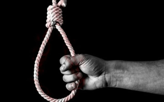 Chatra Suicide : पेड़ से फंदे के सहारे लटका हुआ युवक का शव मिलने से मची सनसनी, जांच में जुटी पुलिस...