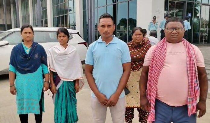 Bokaro : ऑपरेशन में लापरवाही से महिला की मौत, परिजनों ने मेडिकेंट में किया हंगामा...