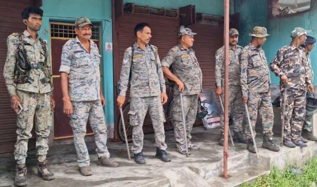 Hazaribagh : दो गांवों के बीच खूनी संघर्ष, अपहरण, हत्या और आगजनी के बाद छावनी में तब्दील हुआ इलाका...