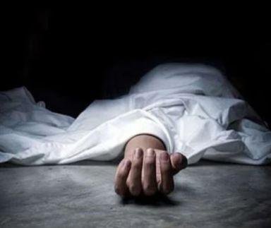 जमशेदपुर में महिला की गला रेत कर हत्या, बाउंसर पति फरार : पुलिस कर रही छापेमारी