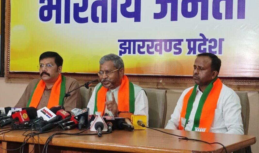 Breaking : बांग्लादेशी घुसपैठियों के वोटर और राशन कार्ड बनवा रही हेमंत सरकार-बाबूलाल का बड़ा आरोप... implement SIR
