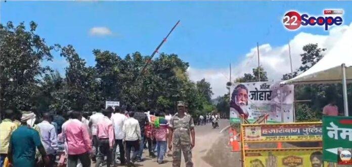 नेमरा में श्रद्धांजलि कार्यक्रम के लिए हाई-टेक व्यवस्था, उमड़ी अपार भीड़