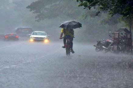 Jharkhand Rain Alert झारखंड में भारी से अति भारी बारिश का अलर्ट, कई जिलों में रेड वार्निंग जारी