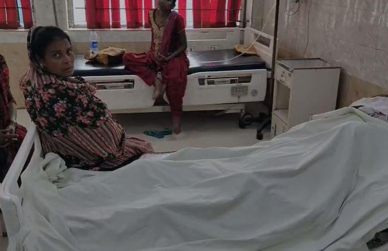 बोकारो सदर अस्पताल में सर्पदंश मरीज की मौत, परिजनों ने लगाया लापरवाही का आरोप