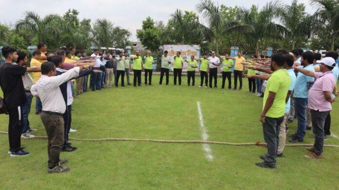 एनटीपीसी माइनिंग लिमिटेड ने खेल दिवस मनाया, कर्मचारियों में टीम भावना और फिटनेस का संकल्प