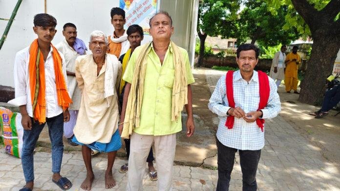 Ara Acc स्विफ्ट डिजायर कार ने वृद्ध महिला को मारी जोरदार टक्कर, मौके पर मौत