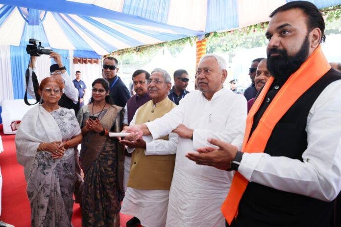 पटना सिटी को जल्द मिलेगा जाम से छुटकारा, सीएम ने किया 300 करोड़ से अधिक की योजनाओं का शिलान्यास