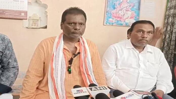 JDU MP Ajay Mandal गोपाल मंडल बनाम अजय मंडल