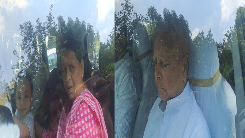'मतदाता अधिकार यात्रा' में भाग लेने के लिए पटना से निकले लालू, राबड़ी व तेजस्वी