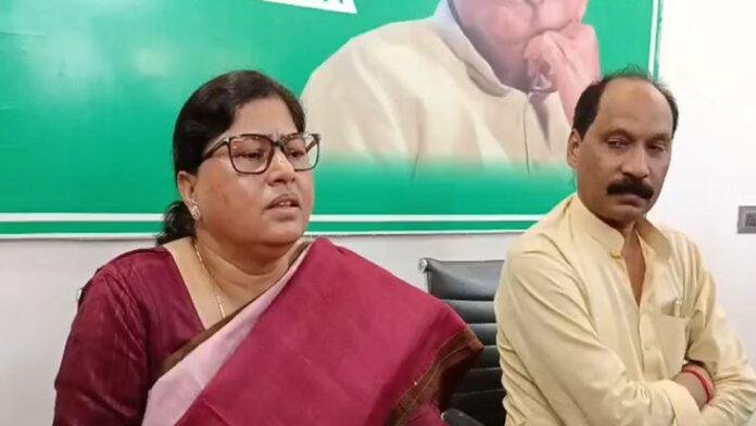 पूर्णिया से वंदे भारत ट्रेन की मिली मंजूरी, मंत्री लेसी ने कहा- कोसी-सीमांचल क्षेत्र के लिए एक ऐतिहासिक उपलब्धि